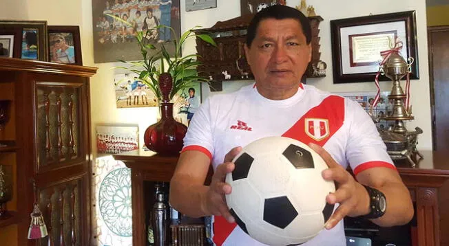 Eusebio Acasuzo fue al Mundial España 82 con la Selección peruana