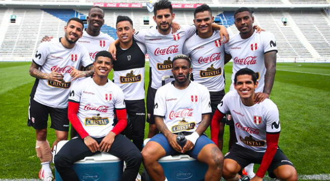 Selección Peruana ante Argentina