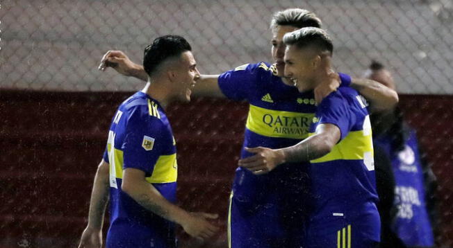 Boca venció a Huracán y se ubica tercero en la tabla.