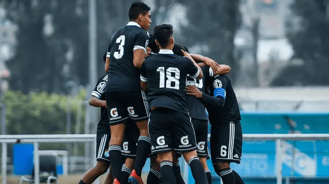 Cristal Sub 18 sigue intratable en la Copa Generación