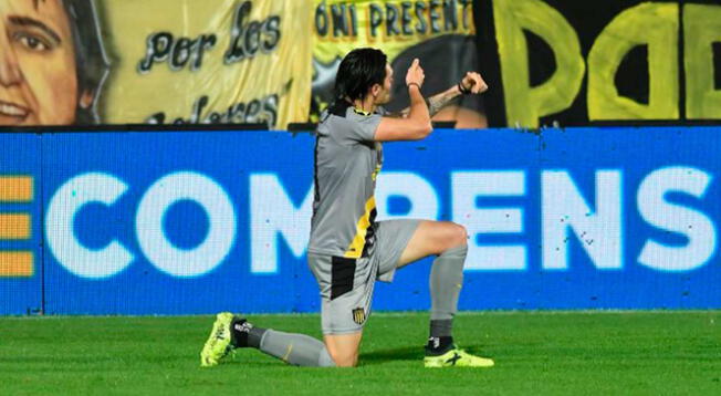Peñarol venció 3-1 a Cerrito en el Campeonato Uruguayo