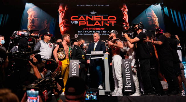 El canal 7 de TV Azteca Deportes transmite en vivo la pelea Canelo vs. Plant desde Las Vegas