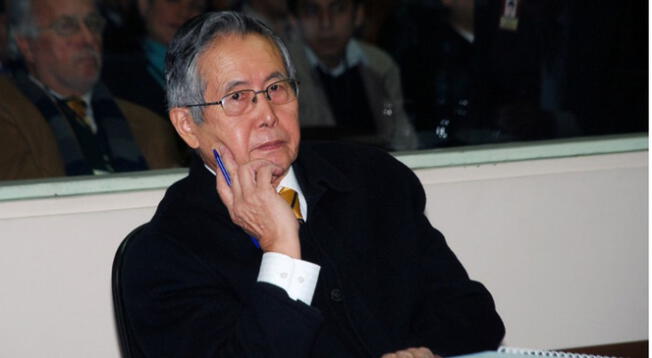 Alberto Fujimori fue trasladado a clínica por motivos de salud.