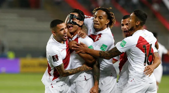 Selección Peruana goleó a Bolivia por 3-0