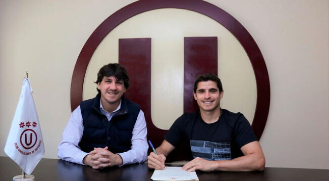 Aldo Corzo firmó por Universitario los próximos tres años