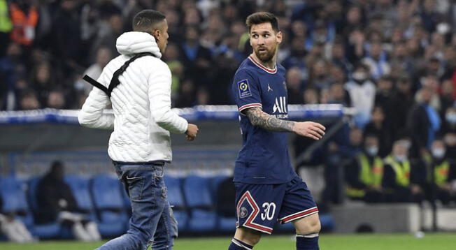 Hincha del Olympique Marsella invadió la cancha para acercarse a Messi