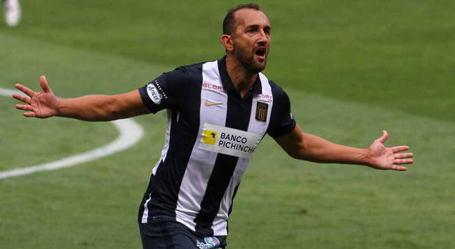 Hernán Barcos, delantero de Alianza Lima