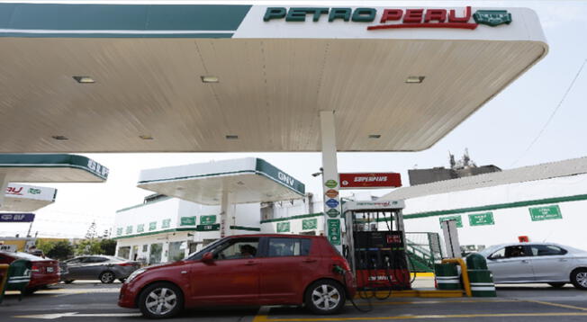 Petroperú anuncia reducción en precios de diésel y gasolina.