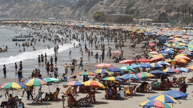 Playas en Lima: Gobierno aplica restricciones por fiestas. Foto: Andina