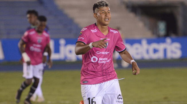 Alianza Lima: Darlin Leiton tiene 20 años y milita en el Independiente del Valle. Foto: @IDV_EC