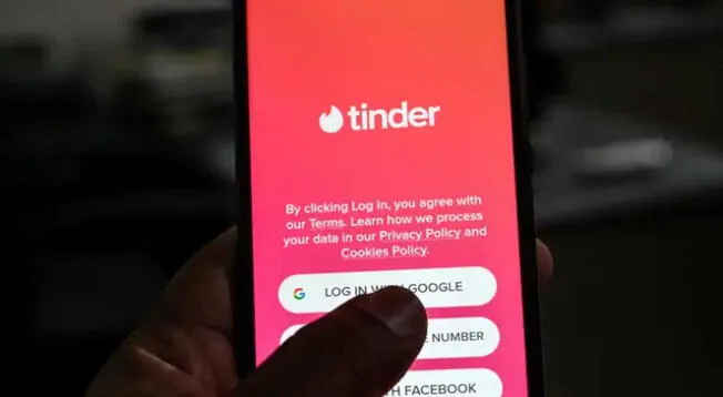 Conoce a qué hora es mejor utilizar Tinder.