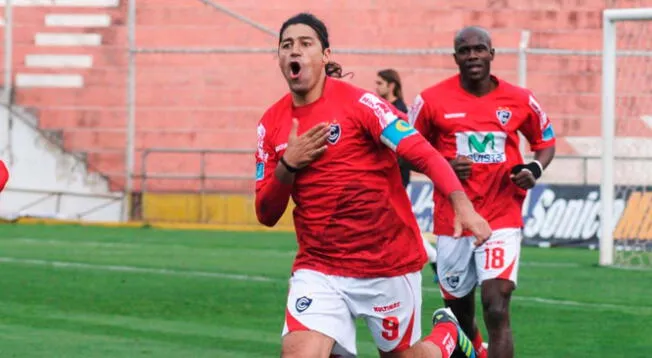 Sergio Ibarra es el actual goleador histórico del fútbol peruano