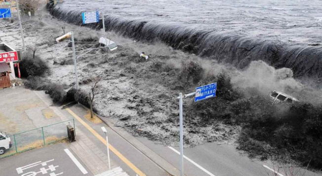 Tsunami: Chile en alerta tras erupción de volcán submarino en Tonga