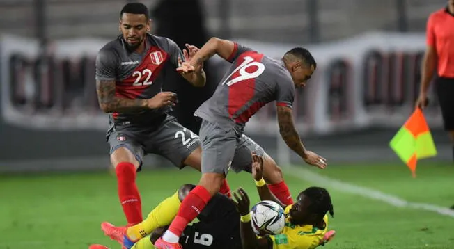 Periodista jamaiquino arremetió contra su selección tras caer 3-0 con Perú