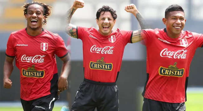 Selección Peruana entrena en el Estadio Nacional