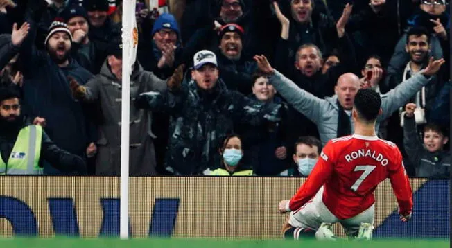 Con goles de los portugueses, Ronaldo y Fernandes, el United ganó 2-0 en el Old Trafford.