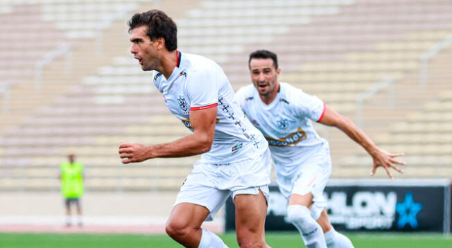 Álvaro Ampuero volvió a marcar un gol luego de cuatro años