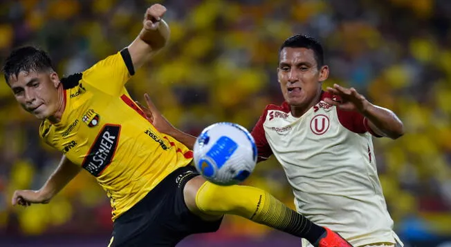 Barcelona SC y Universitario en acción por la Copa Libertadores