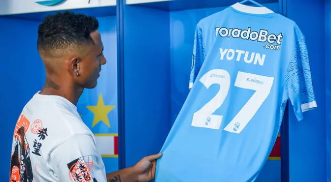 Yoshimar Yotún llegó a Sporting Cristal para este 2022