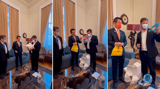 Gabriel Boric fue sorprendido con curioso regalo. Gabriel Boric fue sorprendido con curioso regalo.