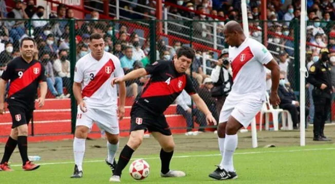 Agustín Lozano inauguró estadio en Amazonas con un golazo.