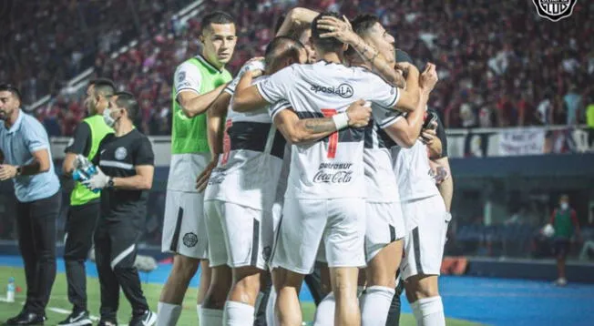 Olimpia ganó 2-0 a Cerro Porteño