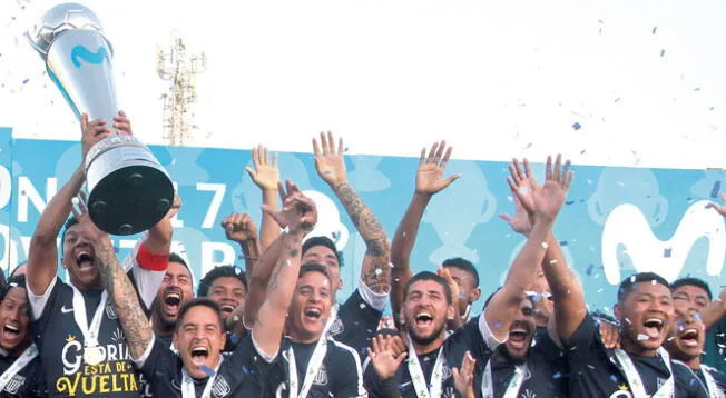 Alianza Lima fue campeón en 2017 con Pablo Bengoechea como DT