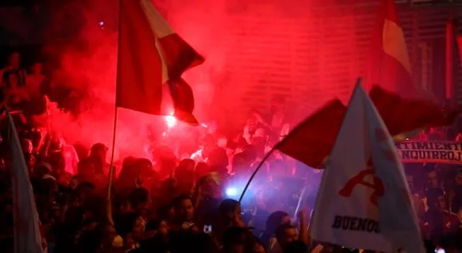 Banderas peruanas en Montevideo