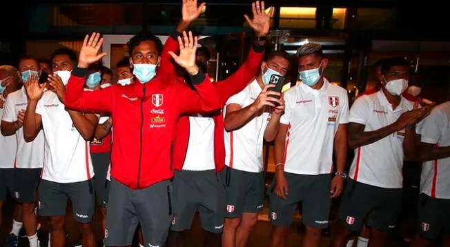 Los jugadores de la Selección Peruana se sumaron al banderazo