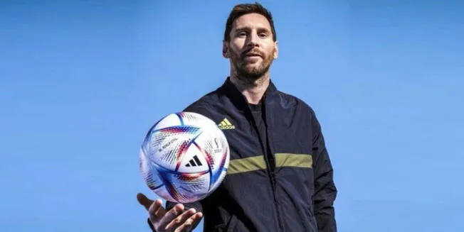 Lionel Messi presentó la pelota oficial con la que se jugará el Mundial FIFA Qatar 2022