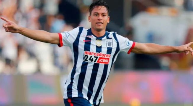 Cristian Benavente muestra su cariño por Alianza Lima