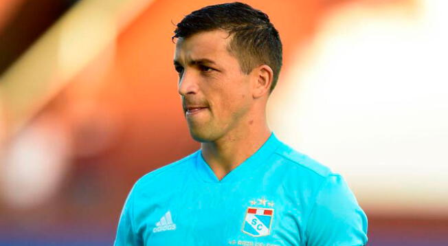 Gabriel Costa evitó responder sobre su posible vuelta a Sporting Cristal
