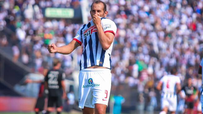 Hernán Barcos es el goleador de Alianza Lima. Foto: Alianza Lima