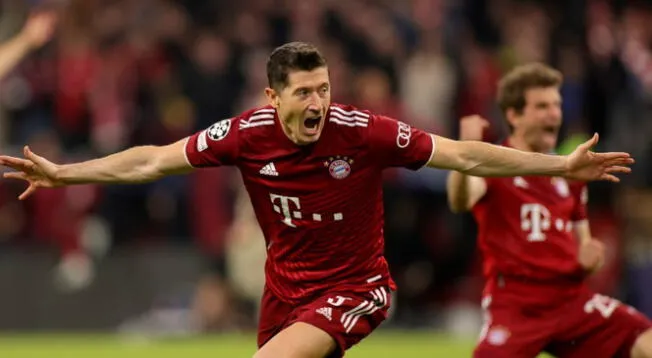 Robert Lewandoski juega su novena temporada con Bayern Múnich.