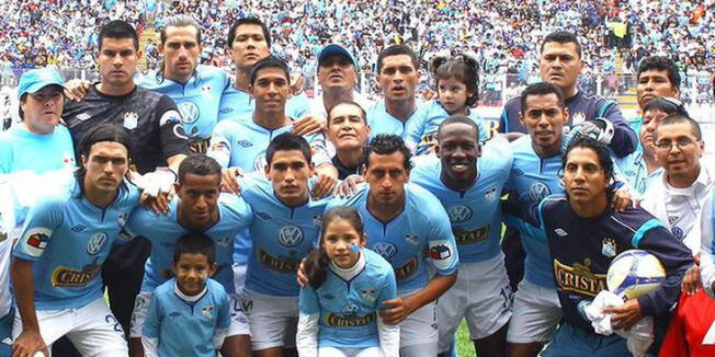 Representó a Perú y le dio tres títulos a Sporting Cristal; hoy no encuentra equipo