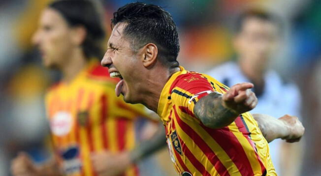 Gianluca Lapadula lleva 10 goles con Benevento por Serie B, esta temporada.