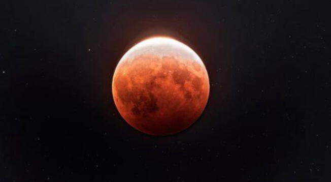 ¿Cómo, cuándo y dónde ver el eclipse lunar 2022?