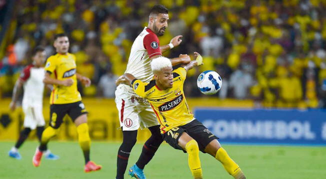 Byron Castillo jugó ante Universitario