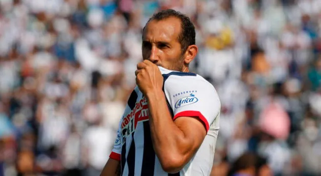 Hernán Barcos expresó su sentir al llevar la camiseta de Alianza Lima