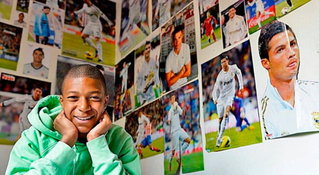 Kylian Mbappé, de niño, con los posters de Cristiano Ronaldo