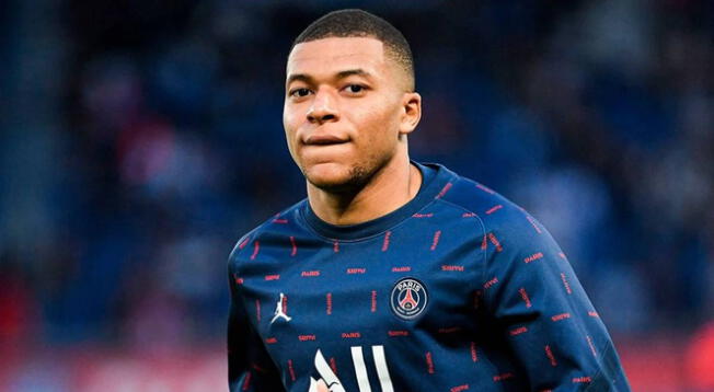 Kylian Mbappé acaba contrato con PSG en junio del 2022.