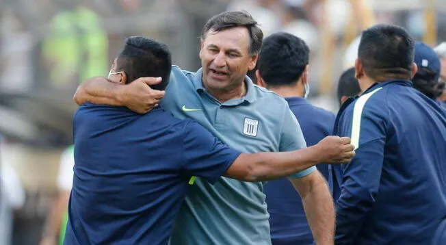 Carlos Bustos, entrenador de Alianza Lima