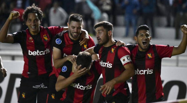 FBC Melgar acabó como líder el grupo B  con 12 puntos en la Copa Sudamericana.