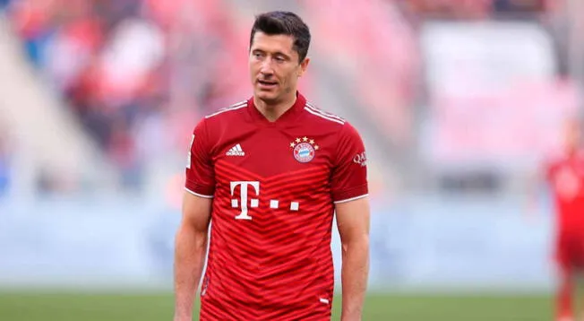 Robert Lewandowski sigue negociando con Barcelona