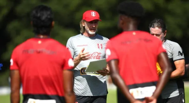 Ricardo Gareca estuvo presente en el último entrenamiento de la Selección Peruana