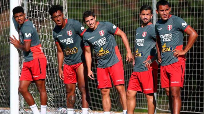 Perú se despidió hoy de Barcelona y está camino a Qatar para jugar el repechaje.