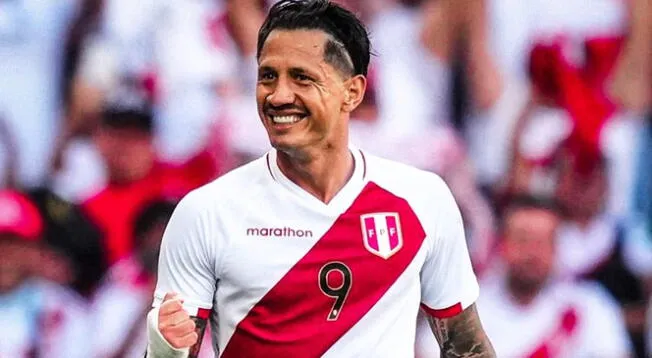 Lapadula registra siete goles con la selección, de los cuales seis fueron en torneos oficiales y uno en amistosos.