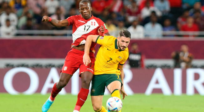 Perú vs Australia pelean por un cupo  a Qatar 2022.