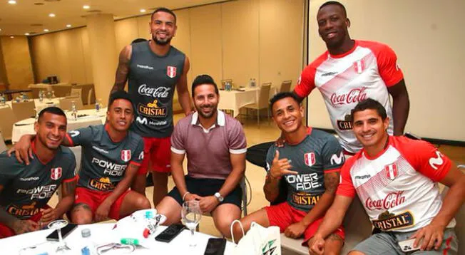 Claudio Pizarro decidió invitar a los jugadores de la Selección Peruana para su despedida