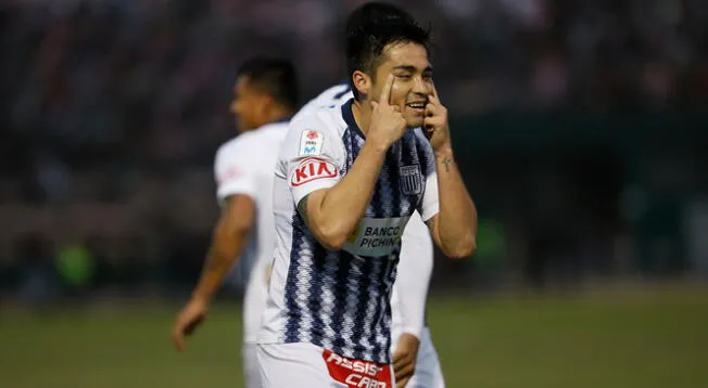 Rodrigo Cuba con camiseta de Alianza Lima en 2019